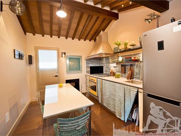 Three-room apartment with lift